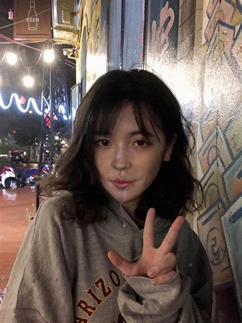 are girls from china sneaky